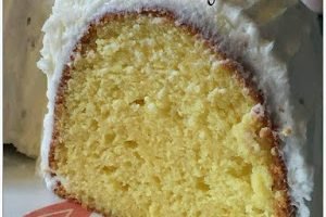 Lemon Bundt Cake With Lemon Butter Icing