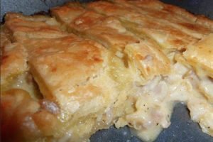 Mamas Chicken Pie (serves 4-5)