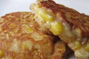 Corn Fritters 1 can whole kernel corn