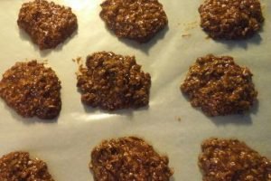 The Secret to Making the Perfect Chocolate & Peanut Butter No Bake Cookies